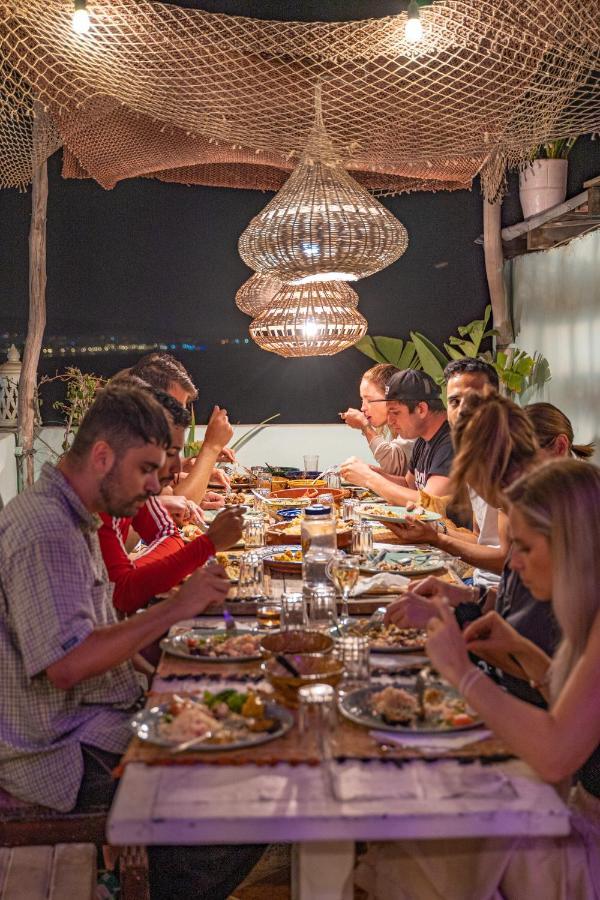 Amayour Surf Hostel Taghazout Ngoại thất bức ảnh