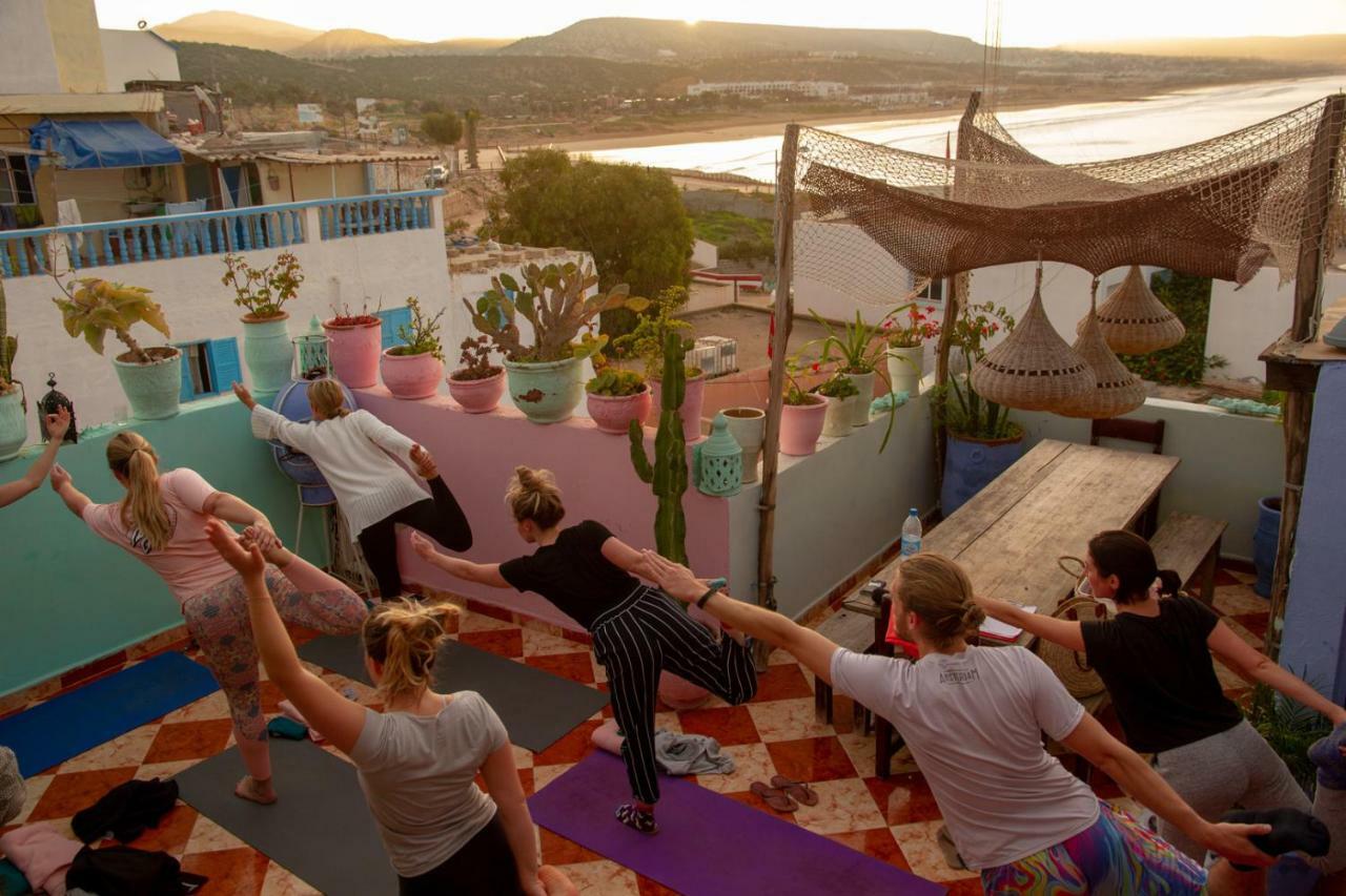 Amayour Surf Hostel Taghazout Ngoại thất bức ảnh